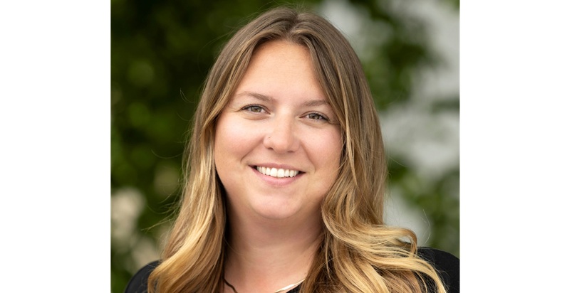 Jocelyn Receives CGBG